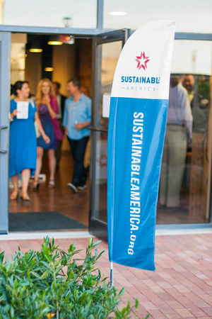 Teardrop Flags - Bowflag Plus Drop Advertising Banner Flag custom feather flag for businesses